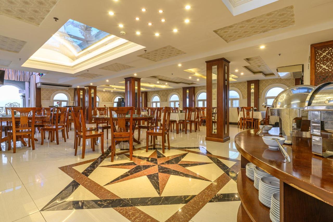 Golden Sun Hotel Danang Buitenkant foto