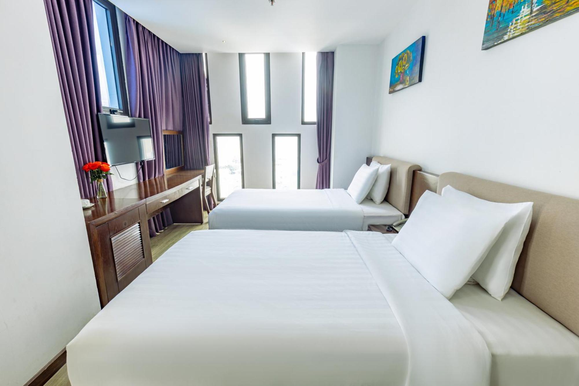 Golden Sun Hotel Danang Buitenkant foto