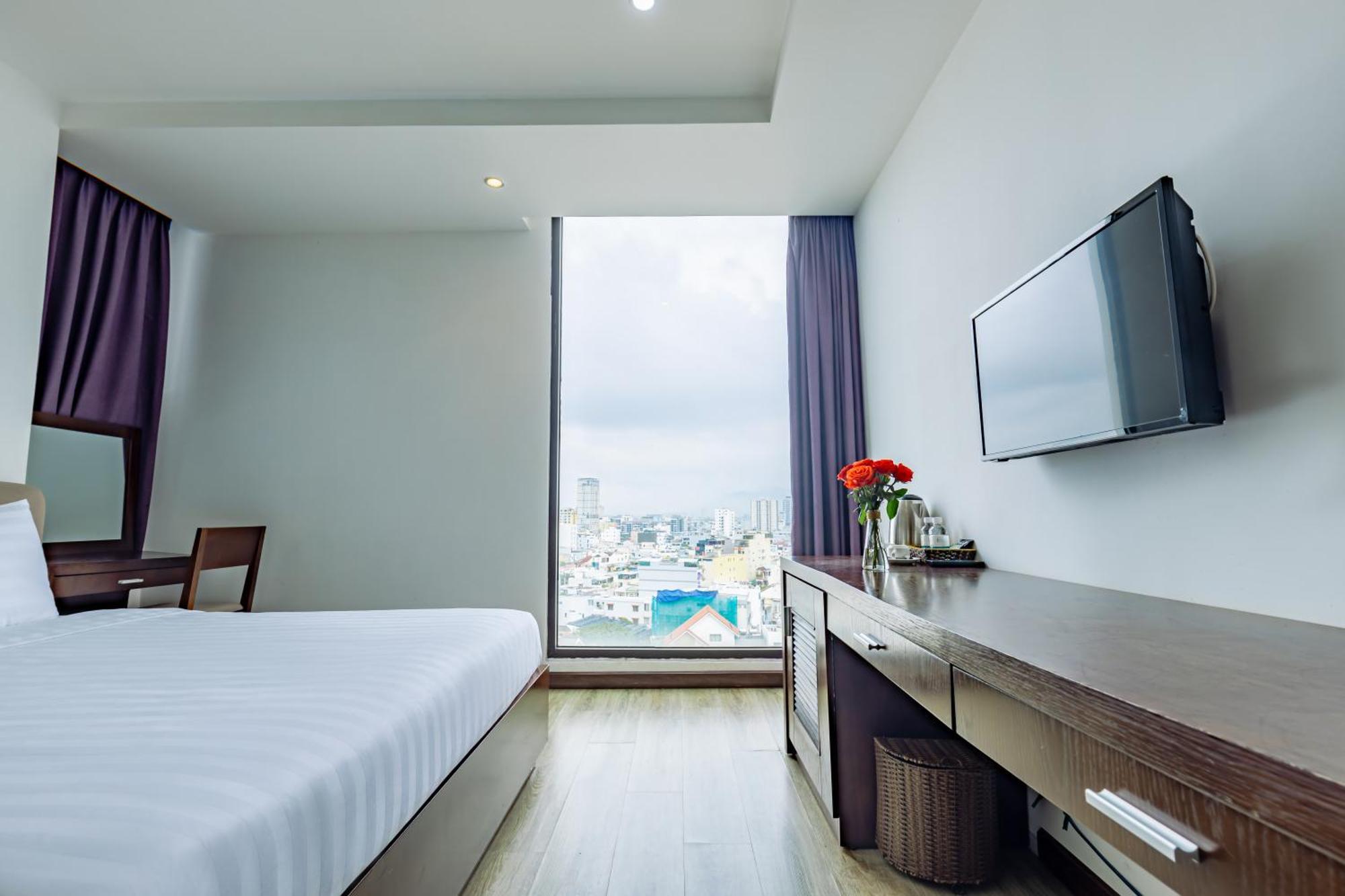 Golden Sun Hotel Danang Buitenkant foto